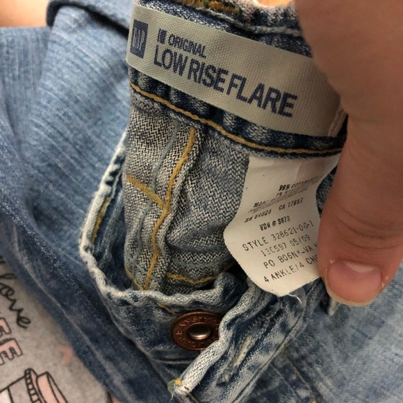 GAP LowRise flare ankle jeans size 4 light wash - Picture 2 of 7